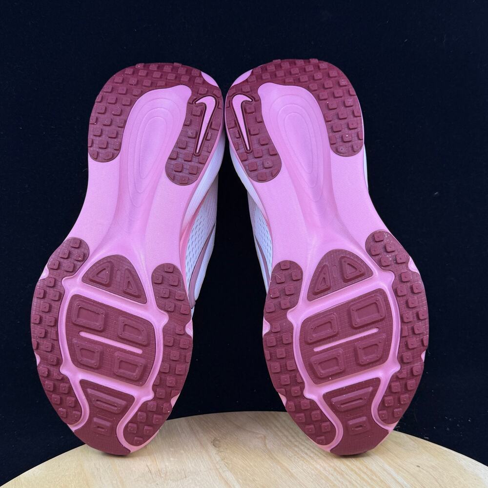 Nike Vomero 18 White/Pearl Pink/Team Red/Peony Women's Size 9 IQ9687-100 - Picture 8 of 9